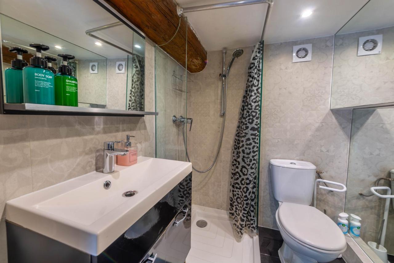 View On Principal Massena Place, Beach 2 Min Walk Apartment *